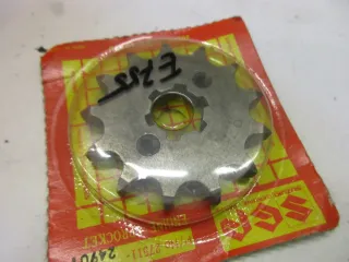 E755. Suzuki TS 100_125 Ritzel Zahnrad 27511-24901 Kettenrad 13 T Motor Antrieb sprocket - Bild 3