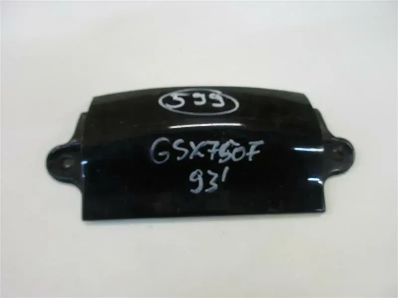 599. Suzuki GSX 750 F GR78A Verkleidung hinten Mitte Abdeckung Sitzbank - Bild 1