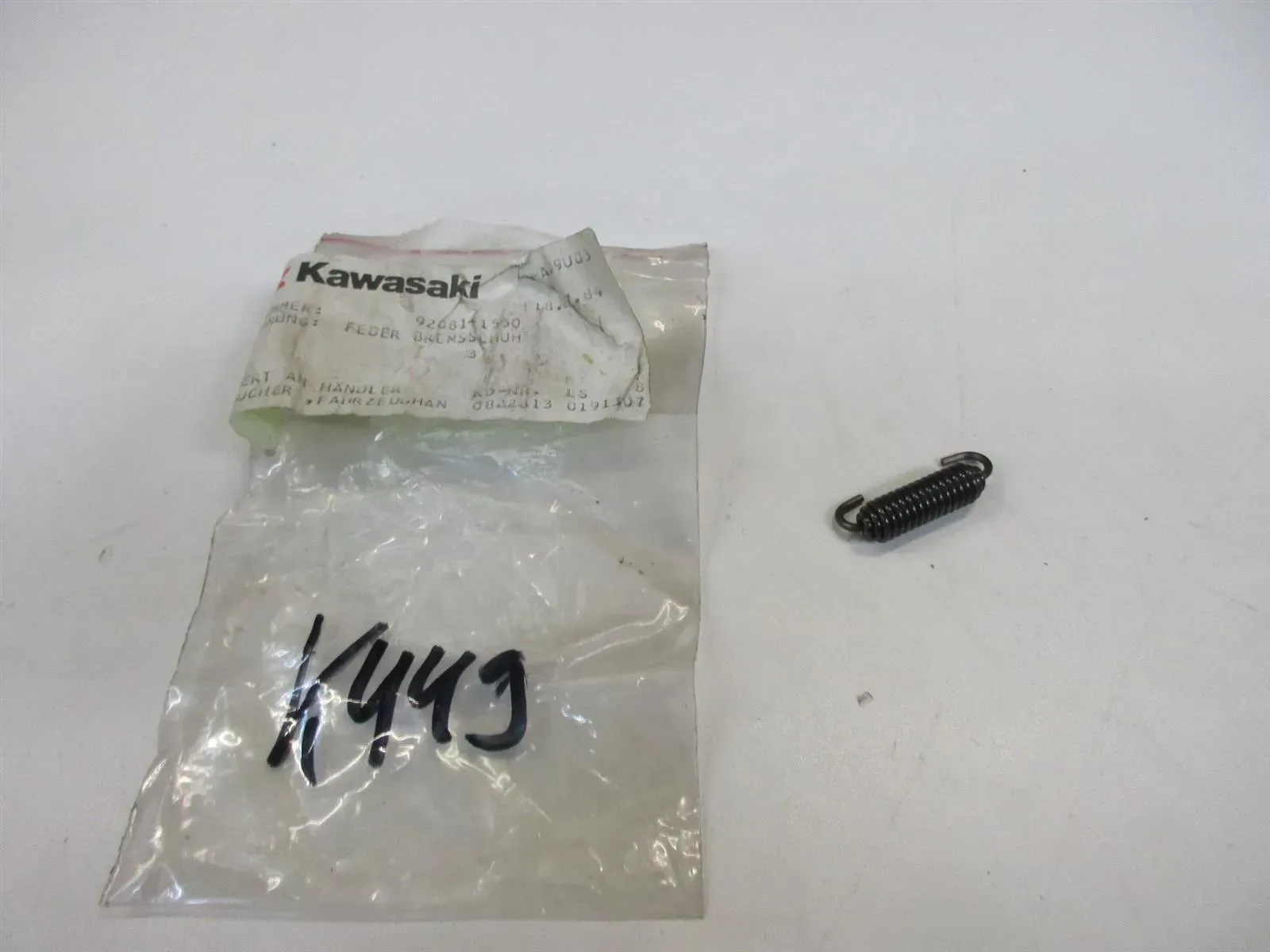 K449 Kawasaki KLR 250 KE 175 KX 250 Feder Bremssattel vorne spring 92081-1550 - Bild 1
