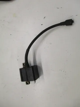 Zündspule F8T059 ignition coil 1. Suzuki RG 80 Gamma NC11A - Bild 1