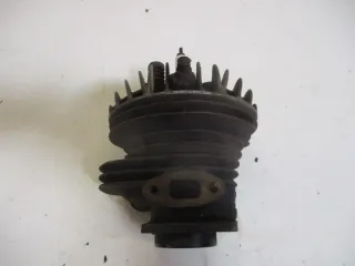 Zylinder Zylinderkopf cylindre B1804 Fichtel & Sachs SM98 Motor unten Motorblock - Bild 3