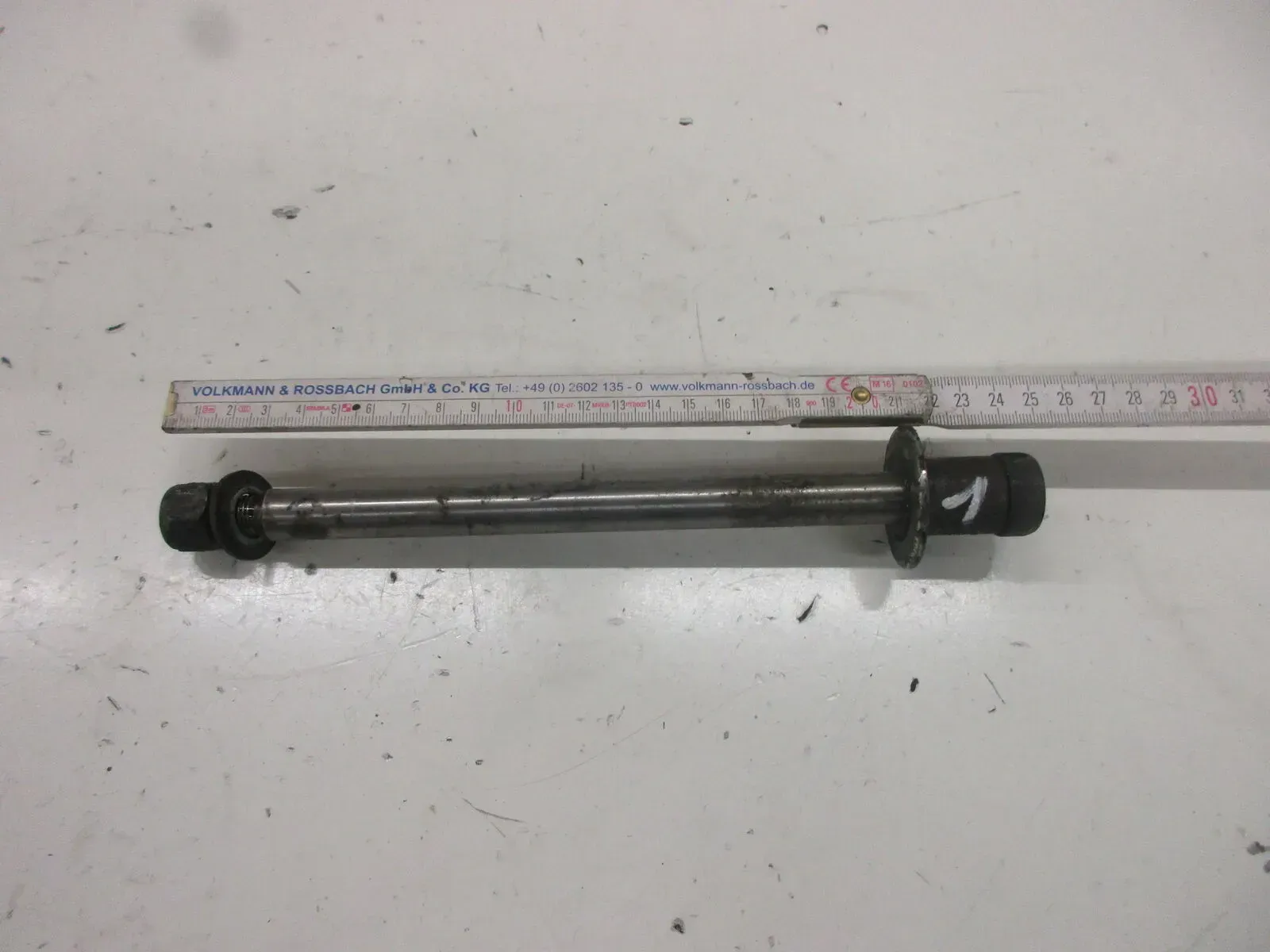 Suzuki GS 450 GL 51 A Steckachse vorne (1) Achse 15 mm Vorderrad Felge axle - Bild 1