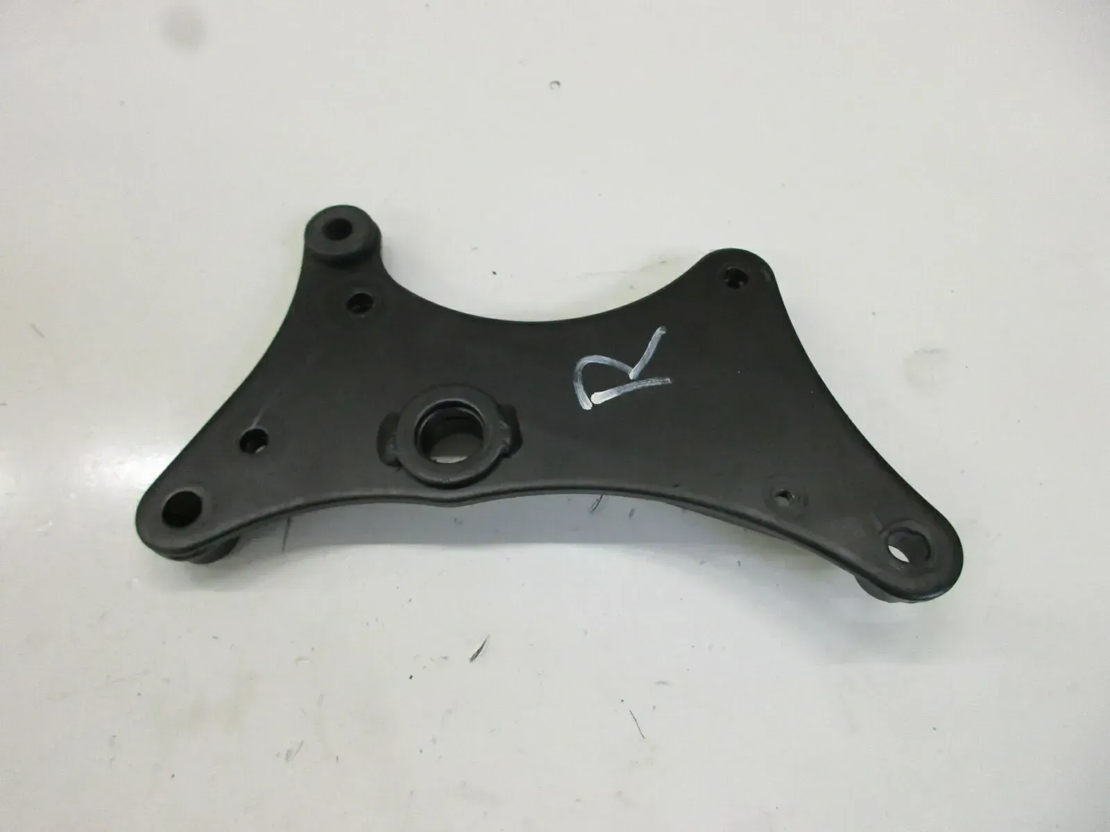 Kawasaki ER-6 F ABS EX650E Motorhalter rechts Träger Halter Motor Rahmen enigne - Bild 1
