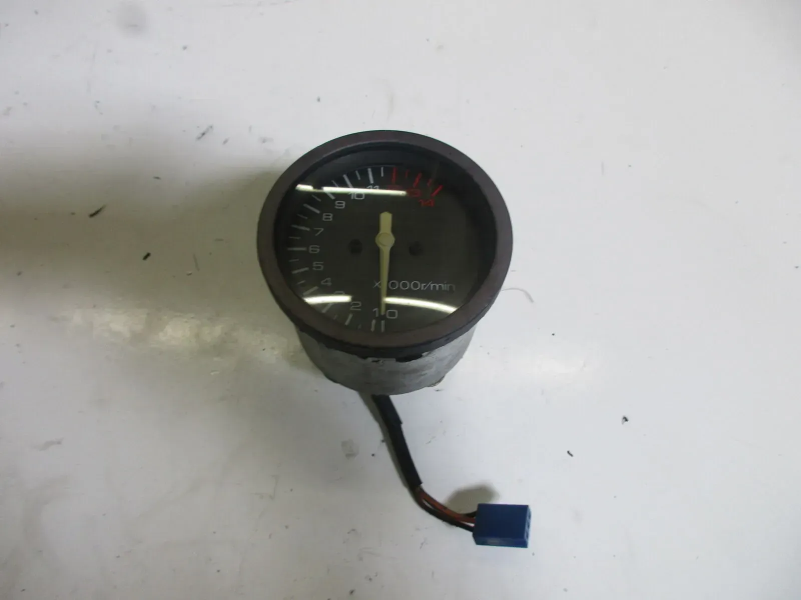 7. Suzuki GSX 600 F GN 72 B Drehzahlmesser Tacho Anzeige Instrument Display - Bild 1