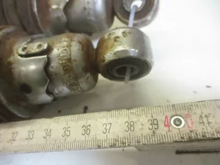 Kawasaki KE 175 D Bj.80 Stoßdämpfer Federbeine Stoßdämpfersatz shock absorber - Bild 2