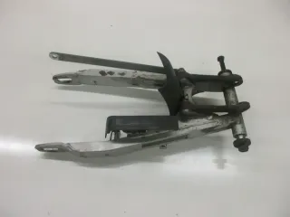 Schwinge Hinterradaufhängung 3. Kawasaki GPZ 305 EX305A BD Felge hinten swing ar - Bild 1