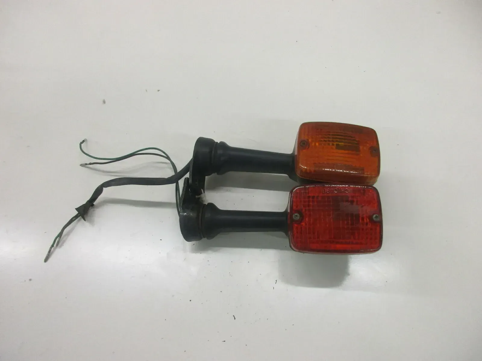 4. Kawasaki GPZ 305 EX305A BD Blinker hinten rechts links turn signal rear - Bild 1