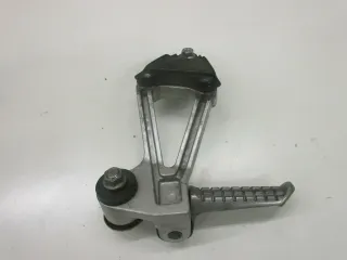2. Kawasaki GPX 600 R ZX600A Fußraste hinten rechts Soziusraste Fussrastenhalter - Bild 4