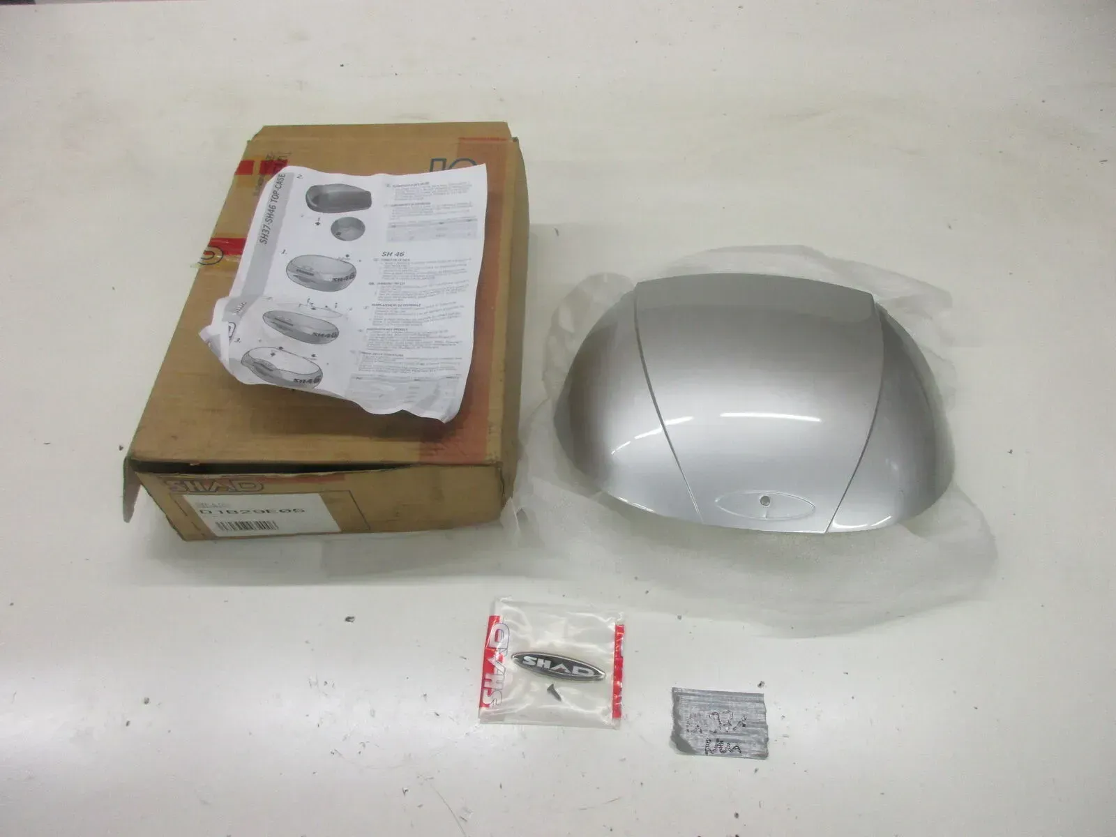Q971. Shad Kofferabdeckung Topcase Koffer Blende Verkleidung D1B29E05 - Bild 1