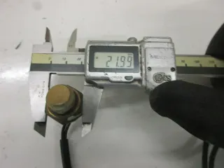 Suzuki RF 900 R GT 73 B Lüfterschalter Sensor Schalter Motor Kühlerschalter - Bild 3