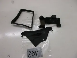 Verkleidung Konvolut Z454 Yamaha YZF-R6 RJ 15 Rahmen Blende Abdeckung Kleinteile - Bild 2