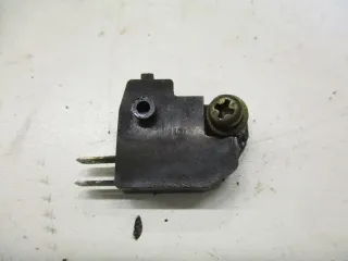 Bremslichtschalter vorne Bremspumpe 8. Suzuki GSX 600 F GN72B Schalter Lenker - Bild 1