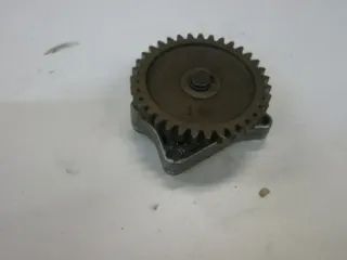 O. Suzuki GS 550 E_D Ölpumpe Motor Motorölpumpe Schmierstoffpumpe oil pump - Bild 2