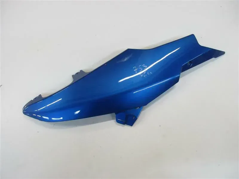 753. Suzuki GSX-R 600_750 Verkleidung rechts Sitzbank Seitenverkleidung Cover - Bild 1
