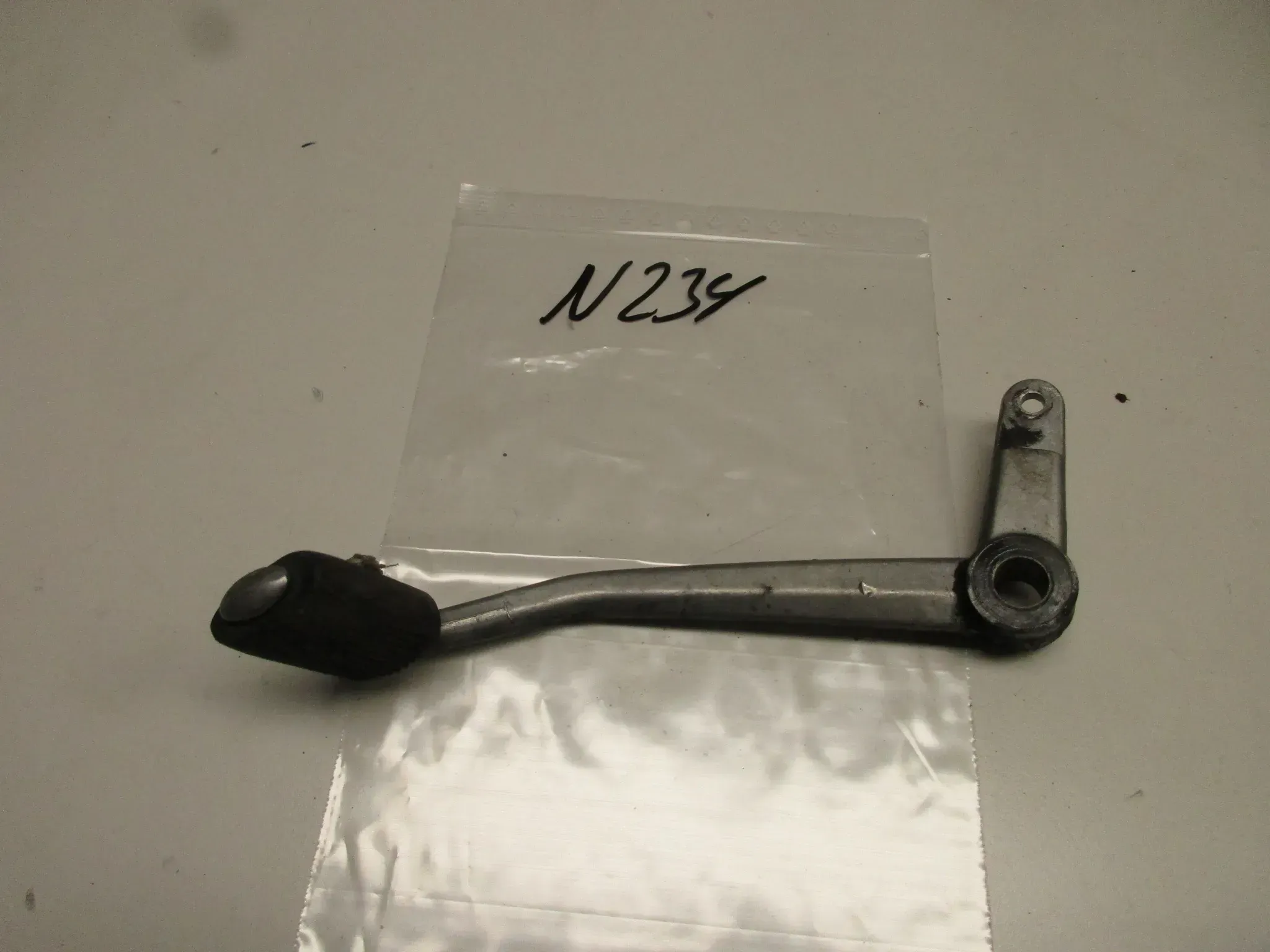 N234 BMW R45 N_S Schalthebel Gangschaltung Hebel pedal gear shift - Bild 1