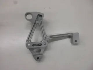 A1494 Kawasaki GPX 600 R ZX600A Soziusraste hinten links 35011-1342 Fußraste - Bild 4
