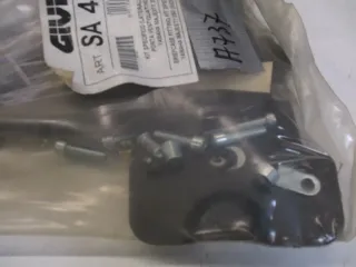 A737 Yamaha Majesty YP 250 GIVI Gepäckträger Kofferträger Halter - Bild 5