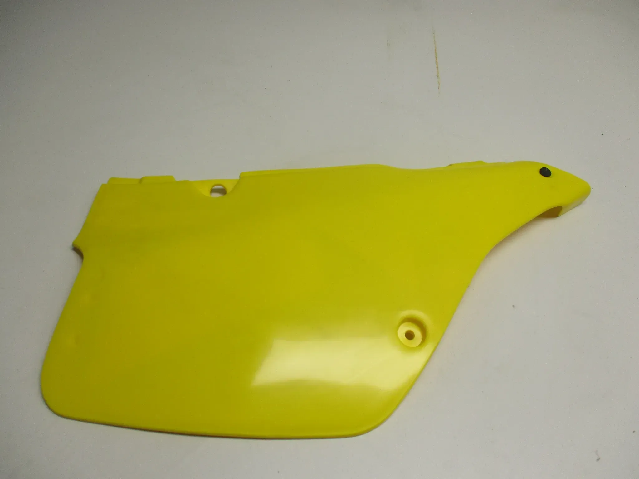 K58 Suzuki RM_RMX 125_250 Bj.93-95 Seitenverkleidung rechts Deckel - Bild 1