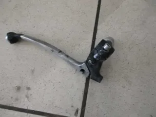1. SUZUKI GS 550 E KUPPLUNGSHEBELHALTER MIT KUPPLUNGSHEBEL ARMATUR LENKER CLUTCH - Bild 1