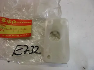 E732. Suzuki GSX 400 Bremsflüssigkeitsbehälter oben 59687-45100 Bremspumpe Öl - Bild 2