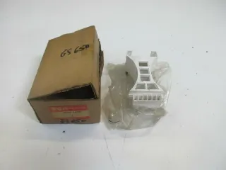 Suzuki GS 650 E GS 550 T Armaturenabdeckung 36381-34510 Gehäuse Blende Tacho - Bild 1