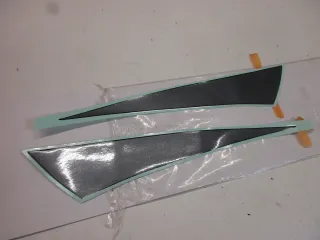 E1687. Suzuki GSX-R 1000 Aufkleber Dekor 68110-40F00-3CG Verkleidung Tank  Emblem - Bild 3