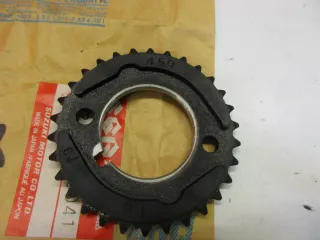 E758. Suzuki GS 450 E Ritzel Zahnrad 12740-45041 Nockenwelle Motor camshaft - Bild 4
