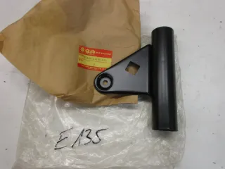 E135. Suzuki GS 450 Scheinwerferhalter Lampenhalter 51540-44100-291 links Träger - Bild 1
