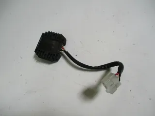 1. YAMAHA FZS 600 FAZER RJ02 Spannungsregler Lichtmaschine Regler SH650-12 - Bild 3