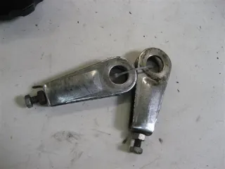 1. HONDA CB 750 K_KZ RC01 KETTENSPANNER RECHTS LINKS ANTRIEBSKETTENSPANNER - Bild 1