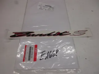 E1668. Suzuki GSF 600 S Bandit Aufkleber Dekor 68681-31F00-FC2 Verkleidung Logo Emblem - Bild 2