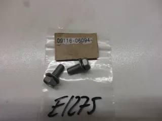 E1275 Suzuki Schrauben Vergaser 09116-06094 M6 x 20 mm Motor Bolzen carburetor - Bild 1