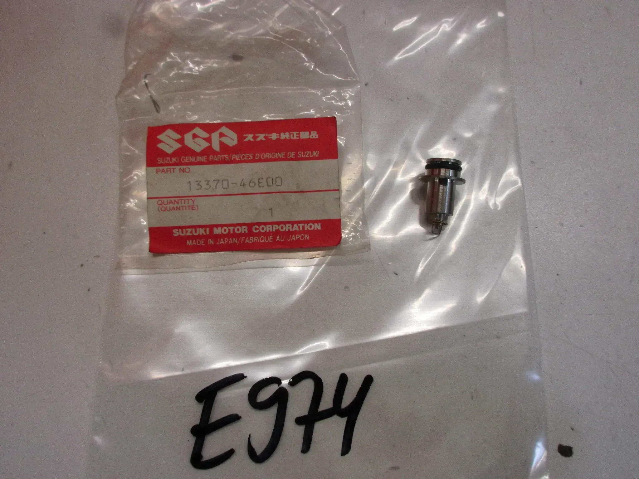 E974. Suzuki GSX-R 750_1100 W Schwimmernadel Vergaser 13370-46E00 Nadel valve - Bild 1