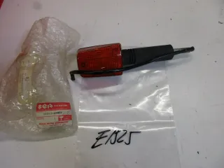 E1525. Suzuki GSF 600 S Bandit Blinker vorne rechts 35603-26EC0 Original Blinkleuchte - Bild 1