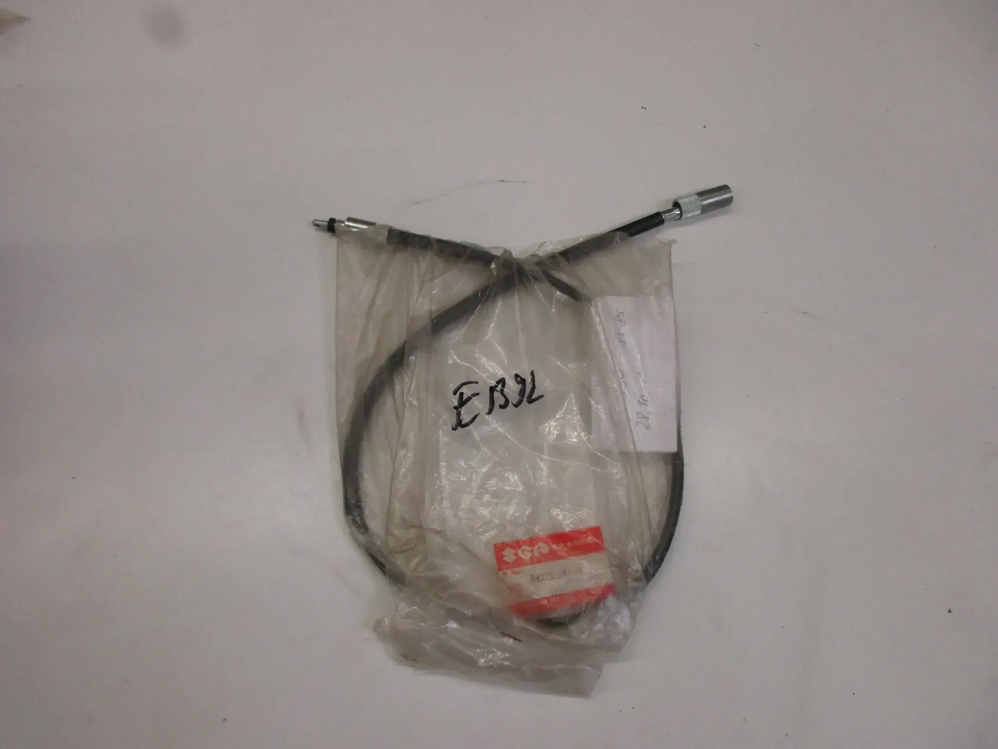 E1392 Suzuki GSX 550 ES Tachowelle Tachometerwelle Tacho Welle  34910-38420 speedo - Bild 1