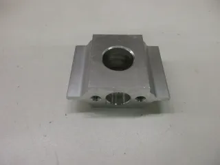 R93. Kawasaki ZR 750 ZR-7 GPZ 1100 Kettenspanner Adjuster Kette 33040-1142 - Bild 2