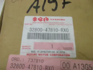 A197. Suzuki GSF 650 Gleichrichter Spannungsregler Lichtmaschine 32800-47810-RX0 - Bild 4