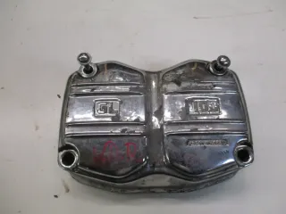 3. Honda GL 1100 SC02 Goldwing Ventildeckel rechts Motordeckel vorne unten cover - Bild 1