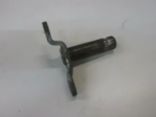 O. Suzuki GSX 750 E GS75X Umlenkung für Bremsgestänge Aufnahme Bremstrommel - Bild 1