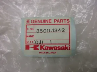 A1494 Kawasaki GPX 600 R ZX600A Soziusraste hinten links 35011-1342 Fußraste - Bild 5