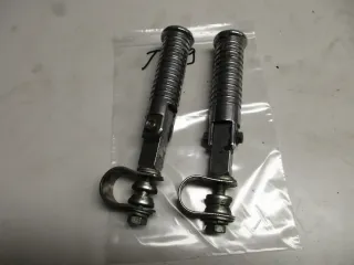 T979 Honda Kawasaki Yamaha Fussraste hinten rechts oder links Sozius Chopper - Bild 2