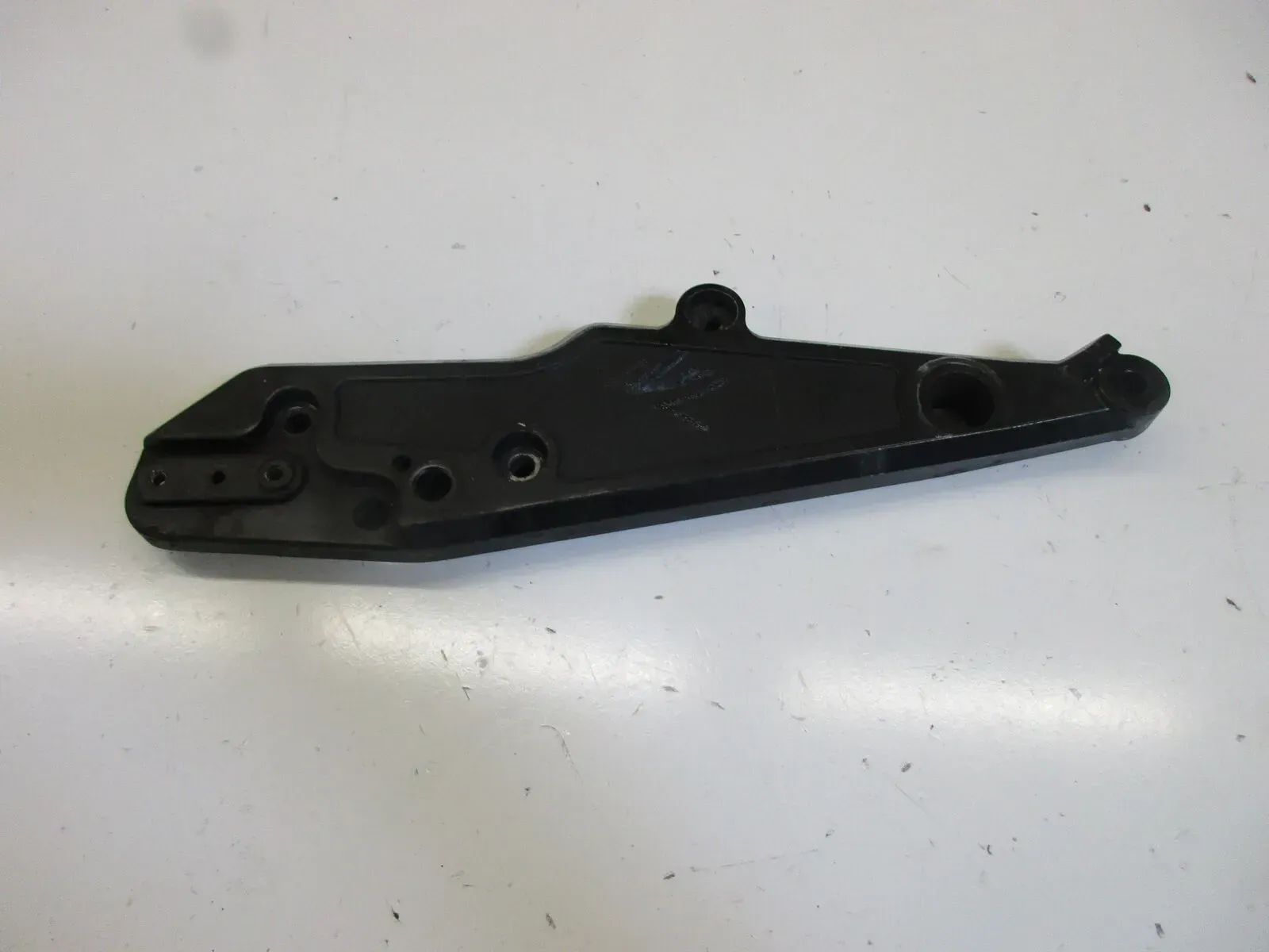 Kawasaki Z 1000 J KZT00J Fußrastenhalter links Fußrastenbrücke vorne hinten - Bild 1