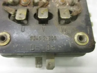 Spannungsregler B1686 MZ TS 250 Gleichrichter 200V Lichtmaschine 9045.2-300 - Bild 4