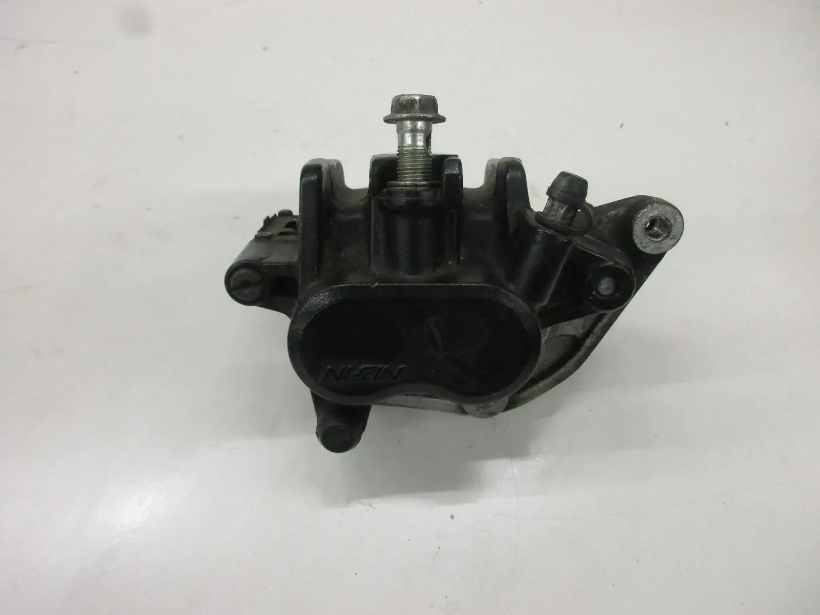 Suzuki RF 600 R GN 76 B Bremssattel vorne rechts Bremszange Bremskolben brake - Bild 1