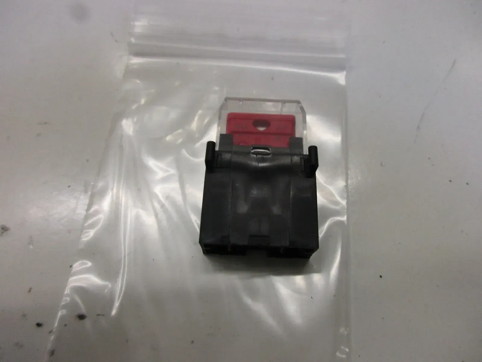 Sicherung Elektronik Triumph Rocket III Roadster Stecker Schalter fuse Regler - Bild 1
