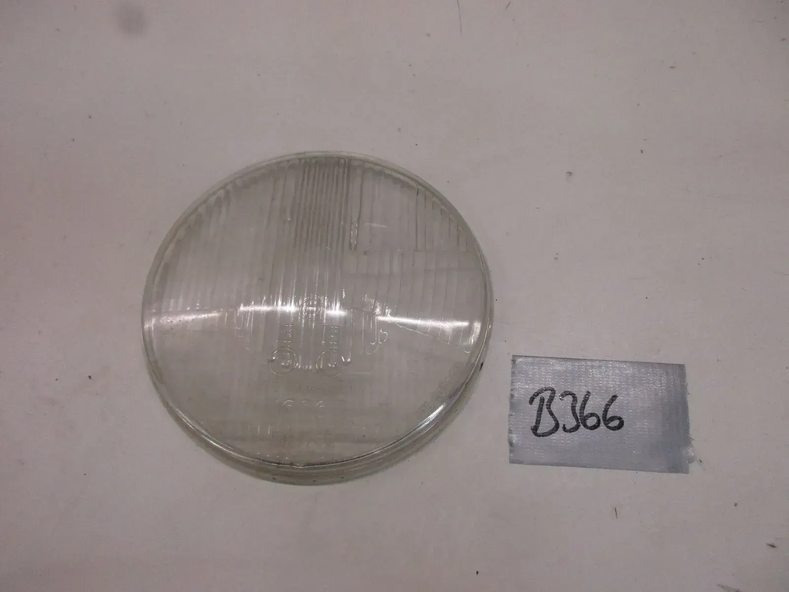 B366 Bosch Scheinwerferglas Ersatzglas SAE M 68 Licht 4577 R1 BMW Opel - Bild 1