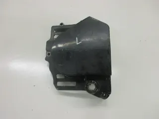 10. Kawasaki GPZ 600 R ZX600A Ritzelabdeckung Motordeckel Kettenschutz Motor - Bild 1