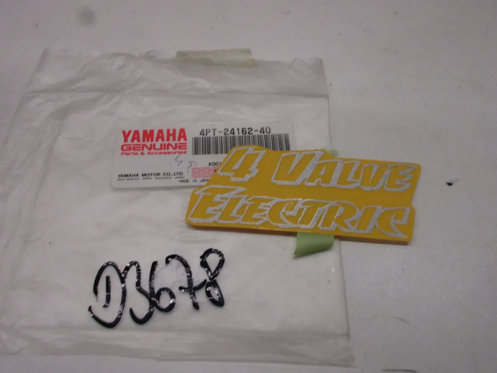 Aufkleber 4PT-24162-40 D3678. Yamaha XT 600 E Emblem Logo Verkleidung Dekor - Bild 1