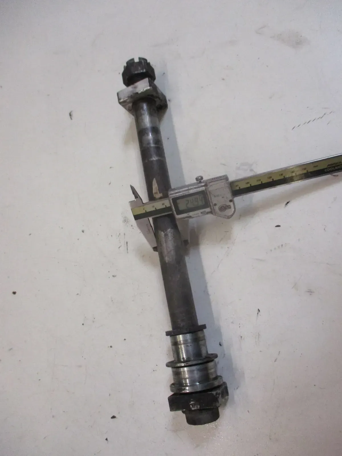 Steckachse 25 mm Achse hinten 1. Kawasaki ZX-R 750 J ZX750J ZXR axle rear - Bild 1