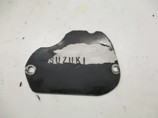 Ölpumpendeckel Abdeckung 1. Suzuki RG 80 Gamma NC11A Blende cover Ölpumpe Schutz - Bild 1